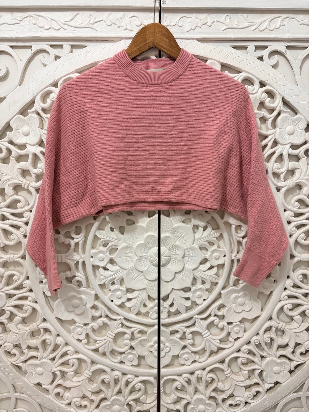 Wilfred Free Aritzia Pink Wool Blend Cropped Sweater Size M